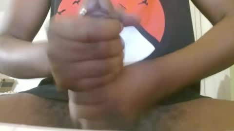 Snapshot of longblackcock28 chatting on 09/21/25, 06:59 longblackcock28 online show from 09/21/25, 06:59