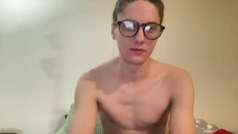 Snapshot of longdickelijah chatting on 11/24/25, 02:11 longdickelijah online show from 11/24/25, 02:11