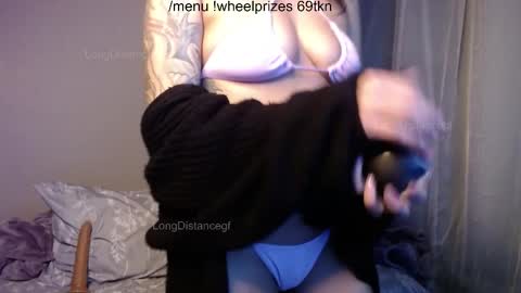 Angel online show from 02/25/25, 05:25