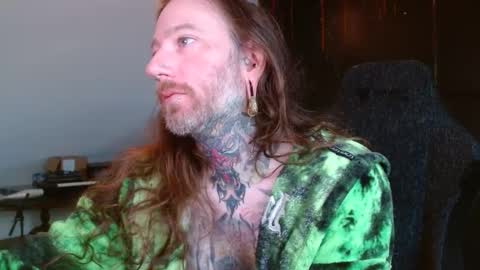 longhair online show from 02/04/25, 09:20