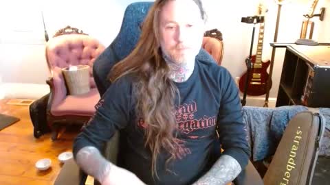 longhair online show from 02/23/26, 07:44
