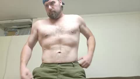 Snapshot of longhairedfreak1921 chatting on 10/05/25, 06:17 longhairedfreak1921 online show from 10/05/25, 06:17