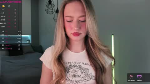 Snapshot of longoriaeva chatting on 02/10/26, 11:58 Eva online show from 02/10/26, 11:58