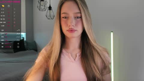 Snapshot of longoriaeva chatting on 04/01/26, 11:11 Eva online show from 04/01/26, 11:11