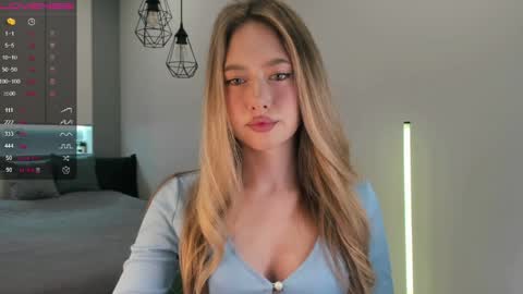 Snapshot of longoriaeva chatting on 04/02/26, 02:37 Eva online show from 04/02/26, 02:37