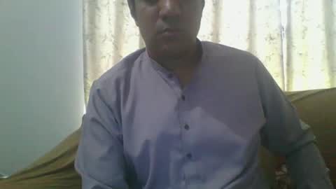 Snapshot of longthick1985 chatting on 05/03/26, 07:58 Lleida-man online show from 05/03/26, 07:58