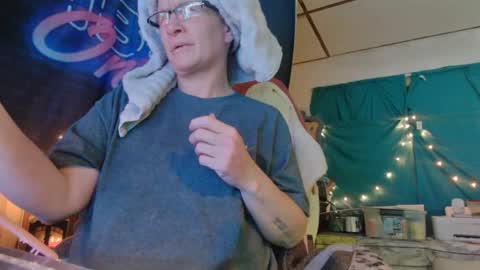 Londoncashmere69  online show from 12/03/24, 12:24