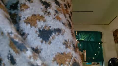 Londoncashmere69  online show from 03/12/25, 04:35