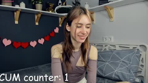 Snapshot of look_my_passion chatting on 02/13/25, 11:06 Hanna online show from 02/13/25, 11:06