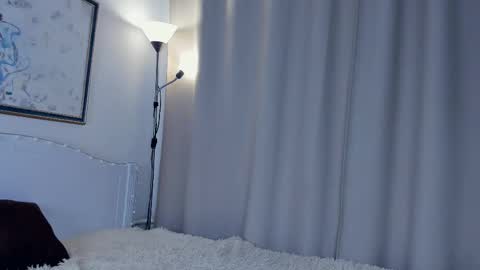 Snapshot of look_my_passion chatting on 03/02/25, 10:24 Hanna online show from 03/02/25, 10:24