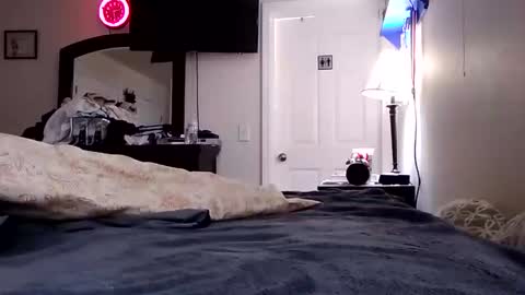 Snapshot of lookatmecum4you chatting on 12/24/24, 07:28 lookatmecum4you online show from 12/24/24, 07:28