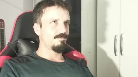 Lucas online show from 01/02/25, 09:50