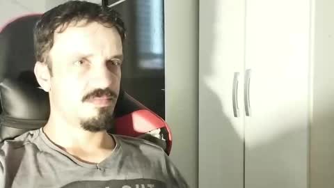 Lucas online show from 01/20/25, 03:28