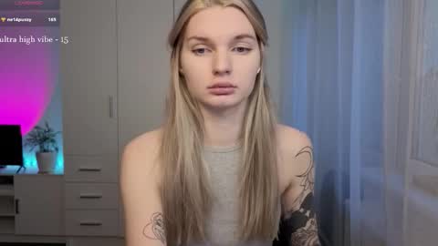 Luna online show from 02/19/26, 06:09