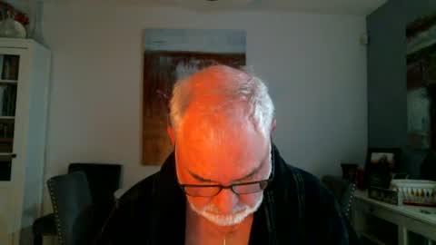 loop102 online show from 09/28/25, 03:56