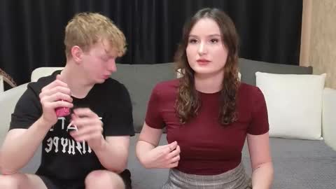 Jean and Isa right couple Mark and Eva left couple online show from 09/24/25, 10:29