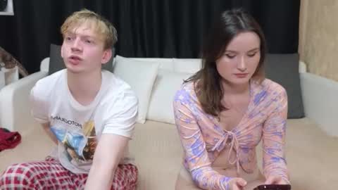 Snapshot of loossers chatting on 12/02/25, 10:42 Jean and Isa right couple Mark and Eva left couple online show from 12/02/25, 10:42