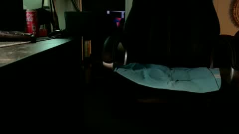 Snapshot of loov2watch chatting on 02/27/26, 06:08 Mato online show from 02/27/26, 06:08