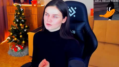 Lora Cain online show from 12/22/24, 02:16