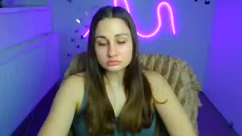 Lora online show from 03/13/26, 07:04