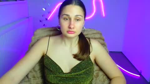 Lora online show from 03/20/26, 06:29