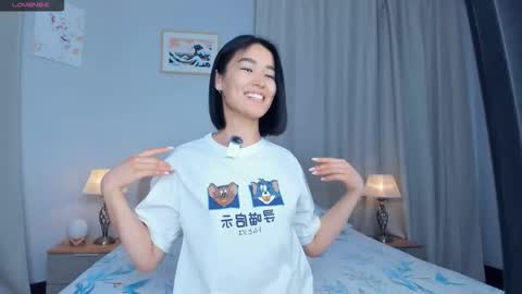 Snapshot of lora_lifelover chatting on 11/19/25, 07:19 Lora control 2 min for every new Fan Club subscriber online show from 11/19/25, 07:19