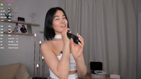 Snapshot of lora_lifelover chatting on 11/26/25, 07:31 Lora control 2 min for every new Fan Club subscriber online show from 11/26/25, 07:31