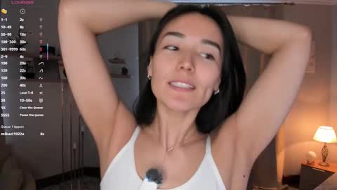 Lora control 2 min for every new Fan Club subscriber online show from 01/14/26, 08:31