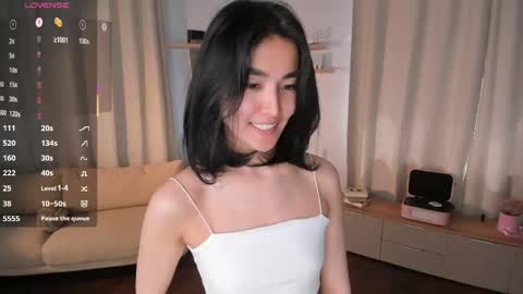 Lora control 2 min for every new Fan Club subscriber online show from 06/07/26, 09:13