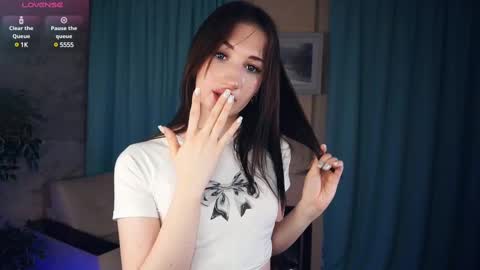 Lora online show from 03/04/25, 05:21