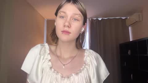 Lora online show from 02/14/26, 06:32