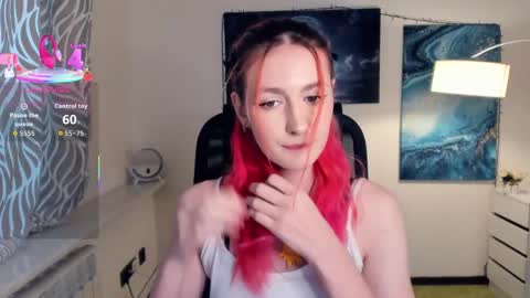 Lora online show from 10/01/25, 11:16