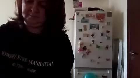 Lora online show from 01/11/25, 09:15