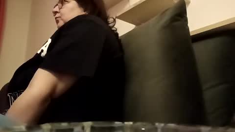 Lora online show from 01/27/25, 08:28