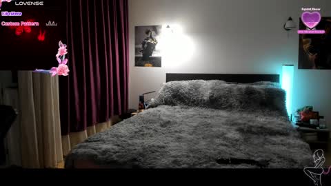 Lora online show from 01/29/25, 07:11