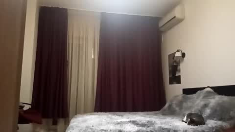 Lora online show from 01/31/25, 08:33