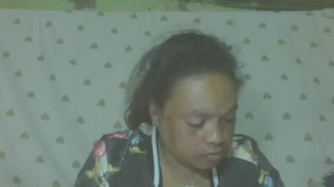 Snapshot of lorahvane chatting on 06/11/26, 06:39 LorahVane online show from 06/11/26, 06:39