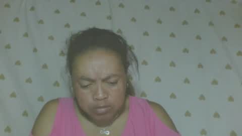 Snapshot of lorahvane chatting on 06/16/26, 11:35 LorahVane online show from 06/16/26, 11:35