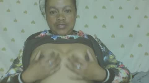 Snapshot of lorahvane chatting on 07/10/26, 12:48 LorahVane online show from 07/10/26, 12:48