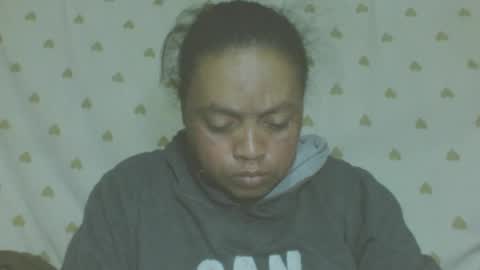Snapshot of lorahvane chatting on 07/13/26, 02:31 LorahVane online show from 07/13/26, 02:31