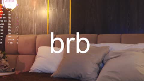 Loraine online show from 03/06/25, 05:33