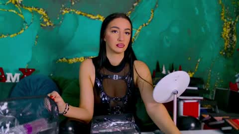 Miss online show from 12/19/24, 04:02