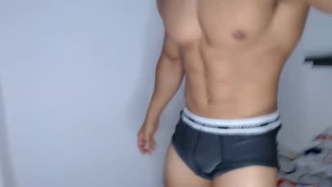 Dominic online show from 11/28/25, 02:31