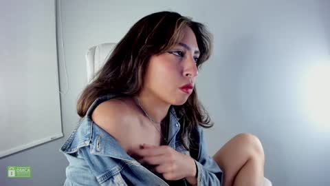 Deborah Daz online show from 01/21/25, 04:48