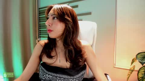 Deborah Daz online show from 01/24/25, 04:28