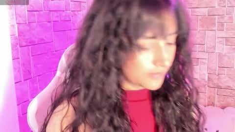 lore_rey online show from 02/19/26, 02:40