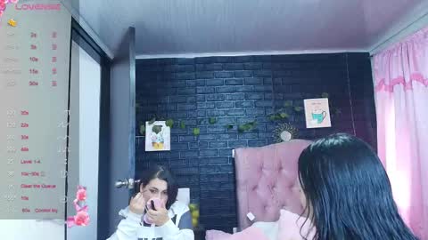 Loren online show from 09/22/25, 08:33