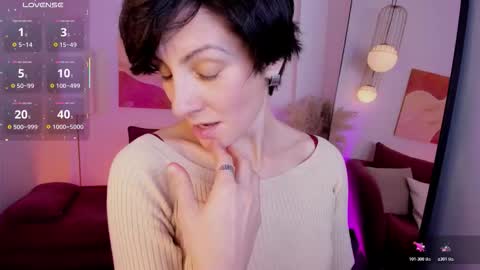 Loren online show from 11/14/25, 02:27