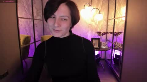 Loren online show from 02/13/26, 07:48