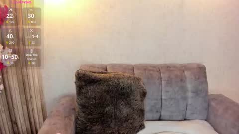 Loren   online show from 07/28/26, 12:48